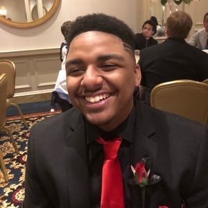 Meet your Posher, Jamal